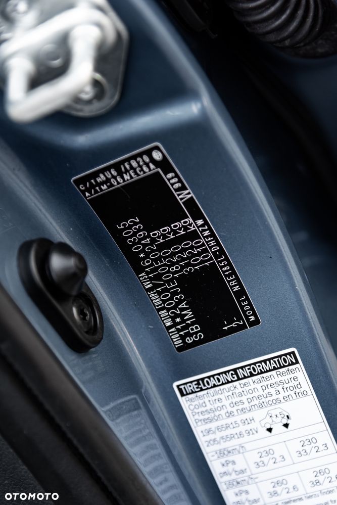 Toyota Auris 1.2 Turbo Edition-S - 19
