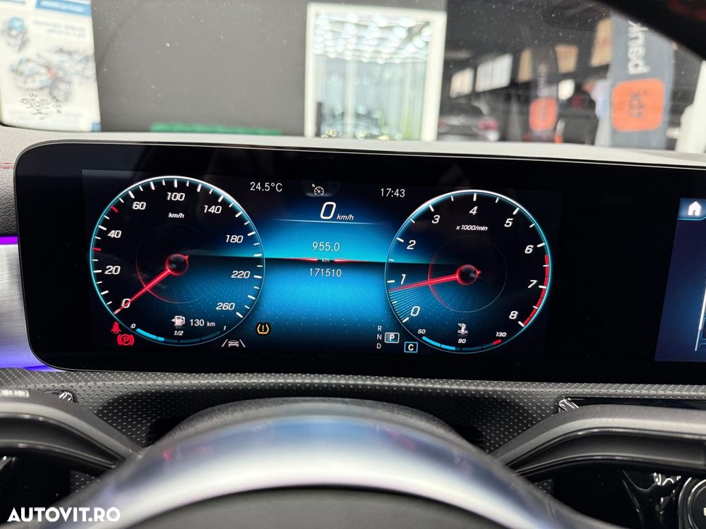Mercedes-Benz CLA - 16