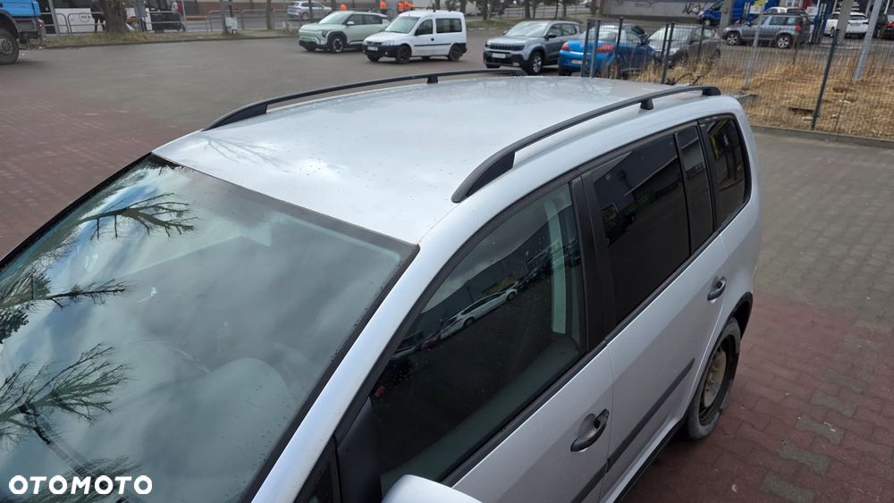 Volkswagen Touran 1.9 TDI Basis - 8