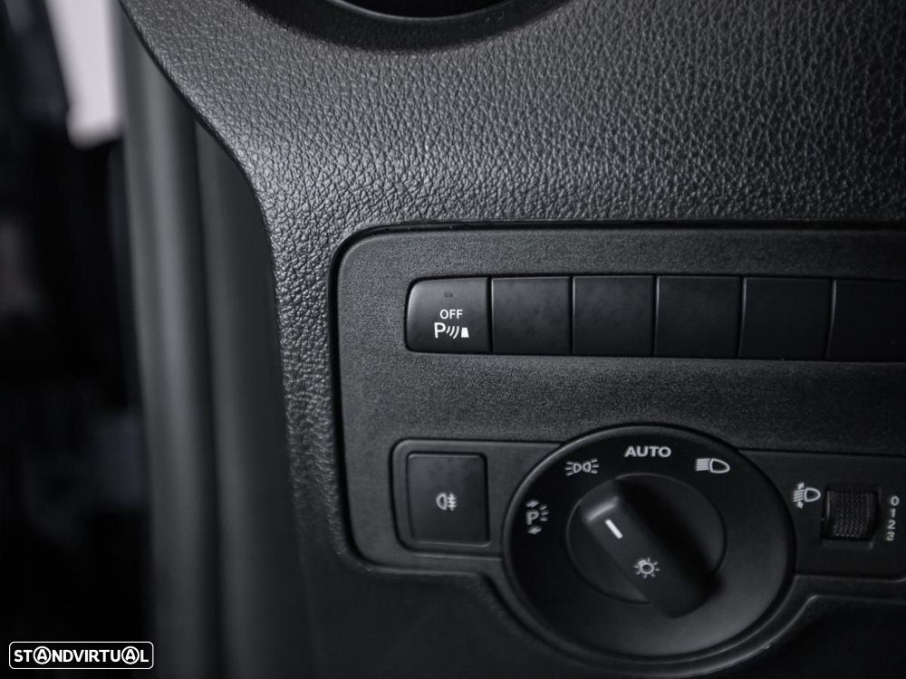 Mercedes-Benz E-VITO Longo - 14