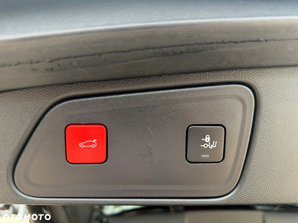 Peugeot 3008 - 11