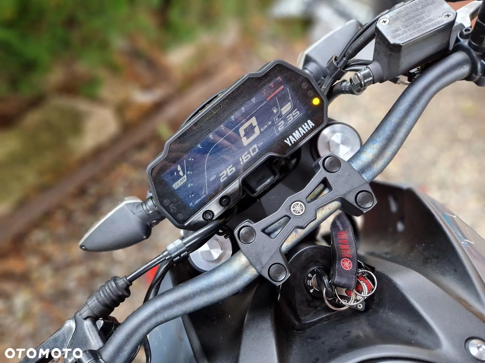 Yamaha MT - 6