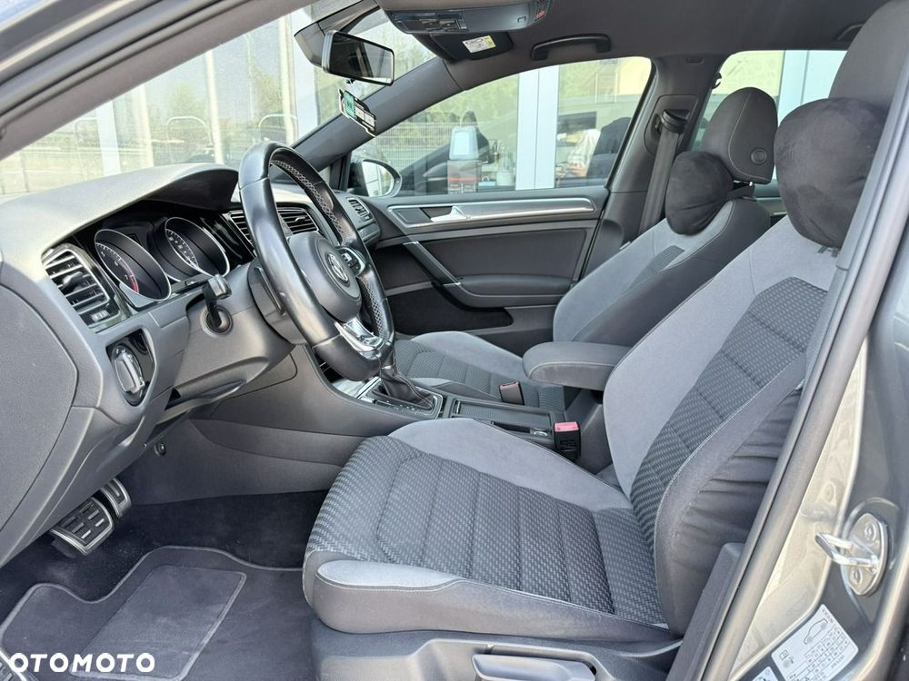 Volkswagen Golf 1.5 eTSI OPF DSG R-Line - 14