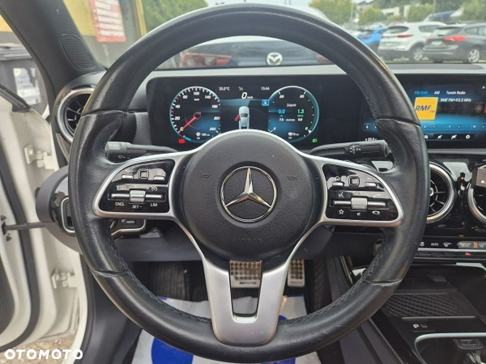 Mercedes-Benz Klasa A 250 e 8G-DCT Edition 2020 - 32