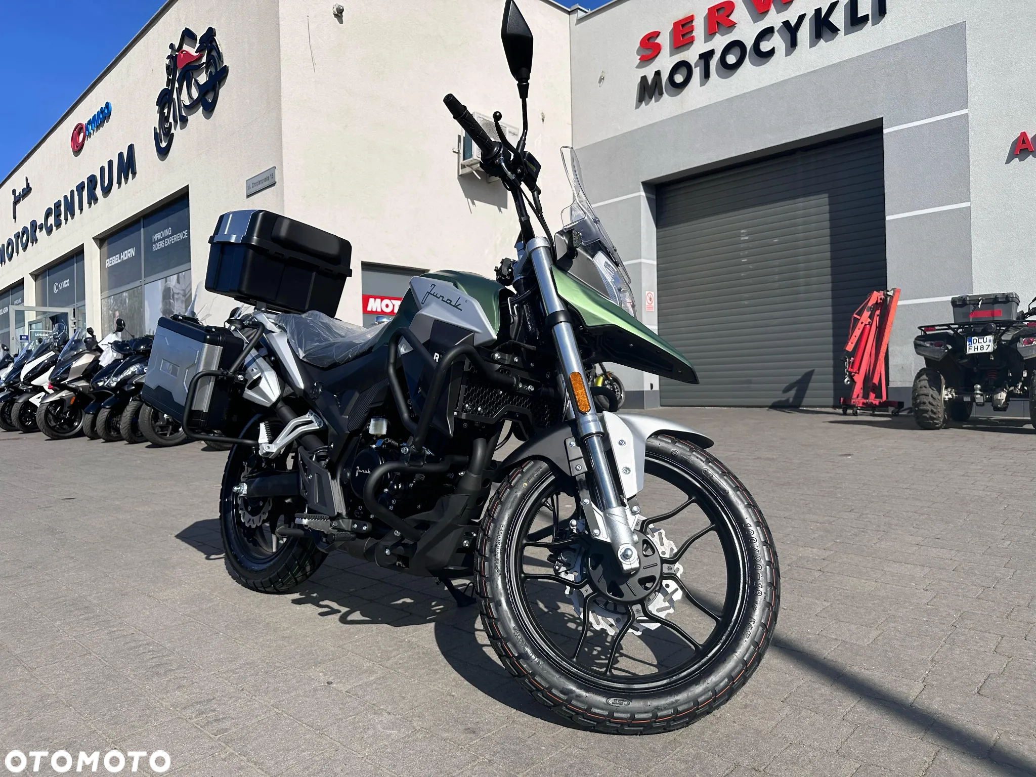 Junak RX One - 4