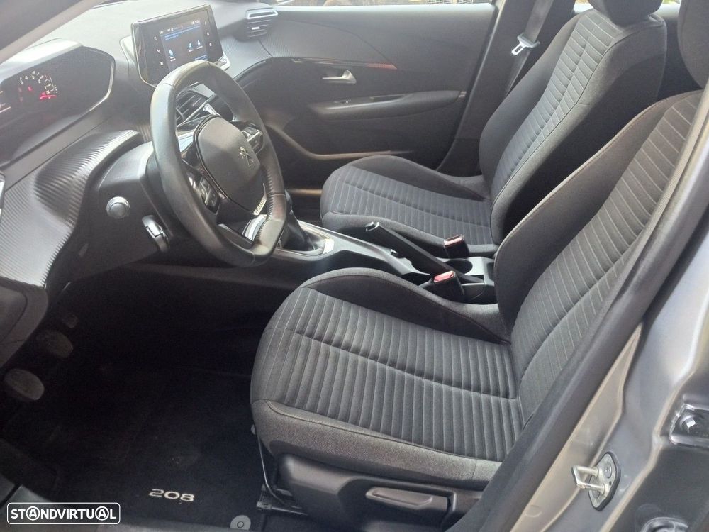 Peugeot 208 1.2 PureTech Active Pack - 31