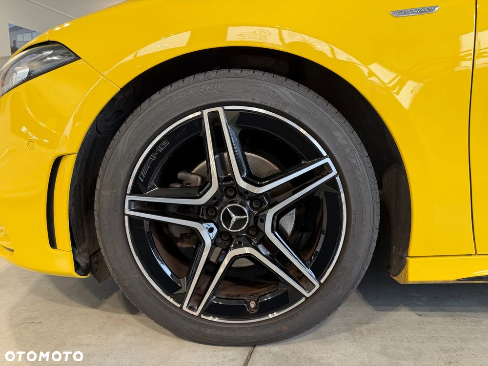 Mercedes-Benz Klasa A 180 7G-DCT Edition 2020 - 10