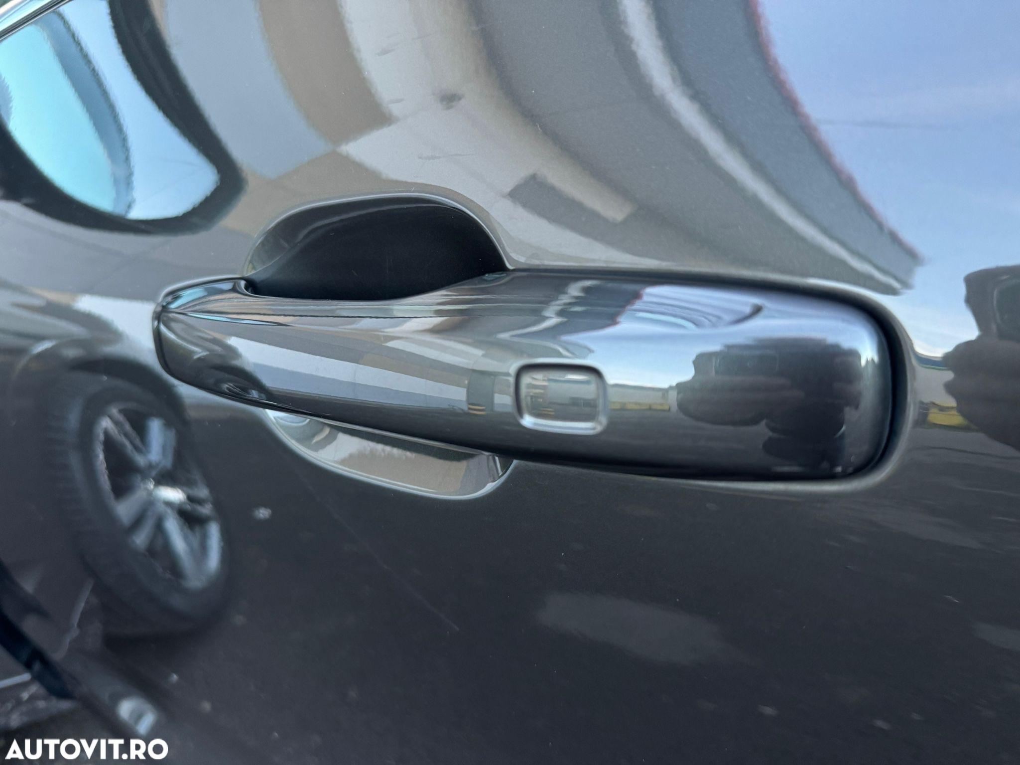 Volvo XC 60 B4 D Geartronic Momentum Pro - 32
