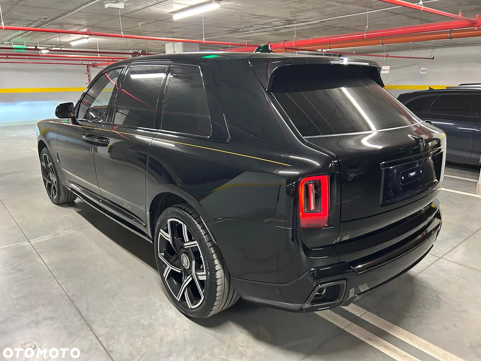 Rolls-Royce Cullinan Black Badge - 30
