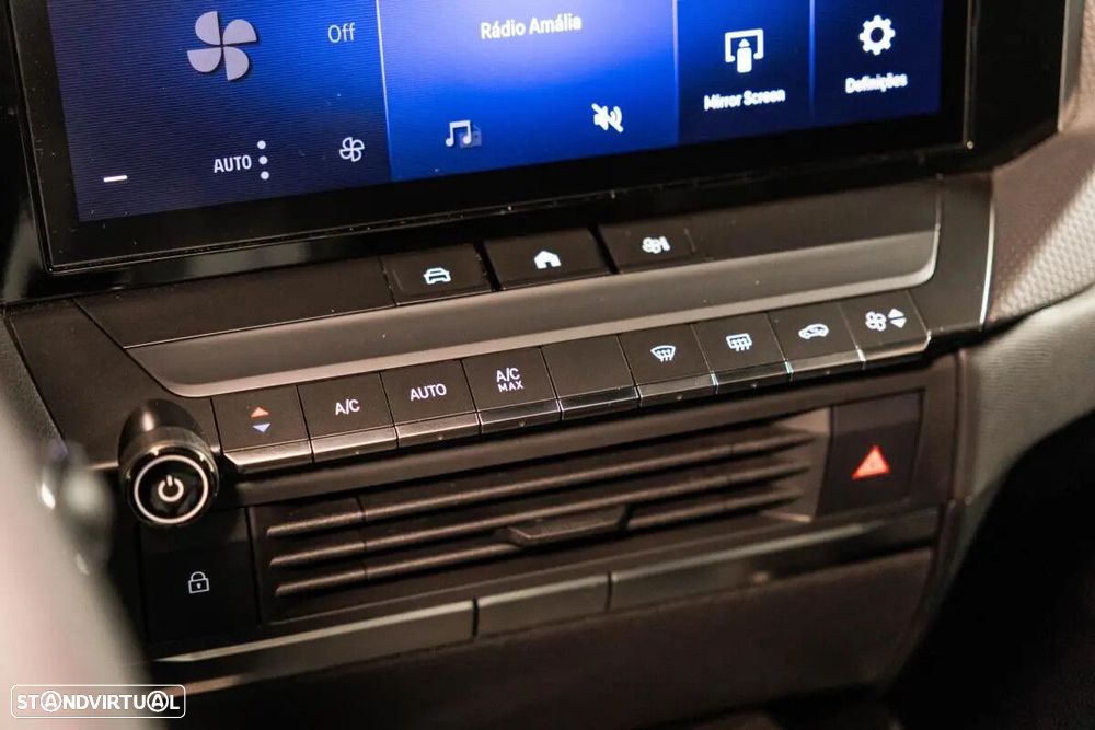 Opel Astra Sports Tourer - 30