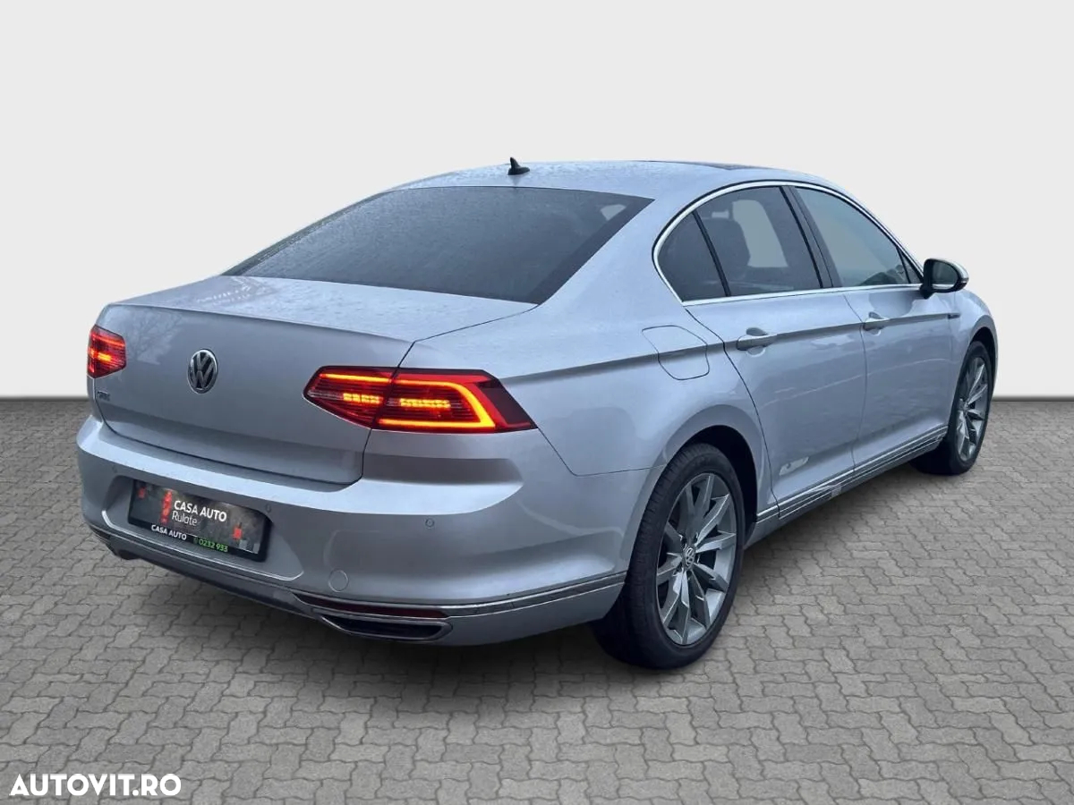 Volkswagen Passat GTE - 7