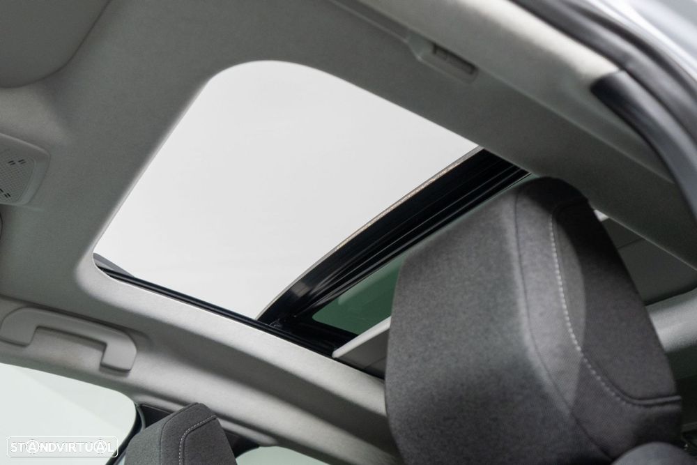 Citroën C4 1.2 PureTech Shine Pack EAT8 - 26