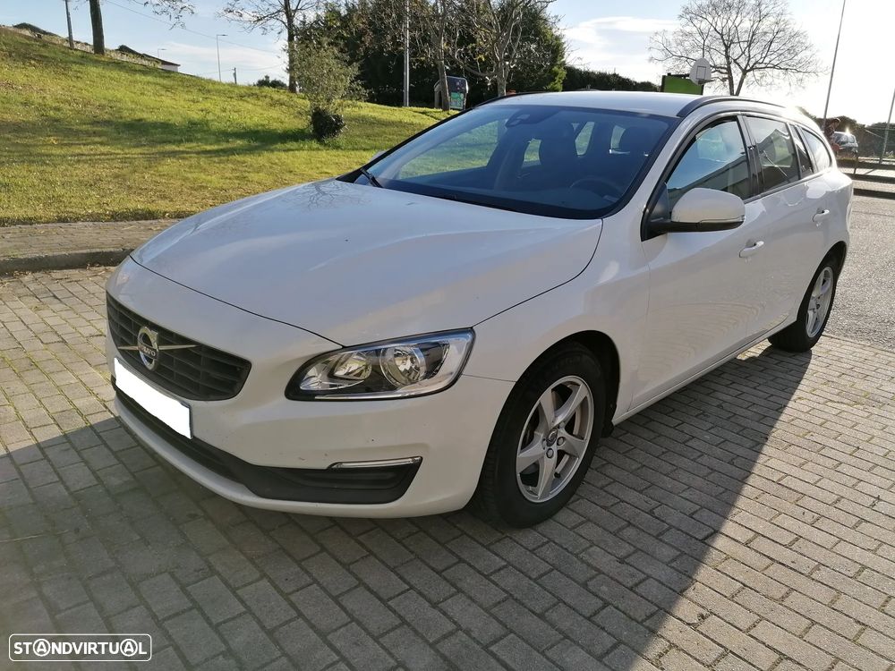 Volvo V60 D2 Kinetic - 4