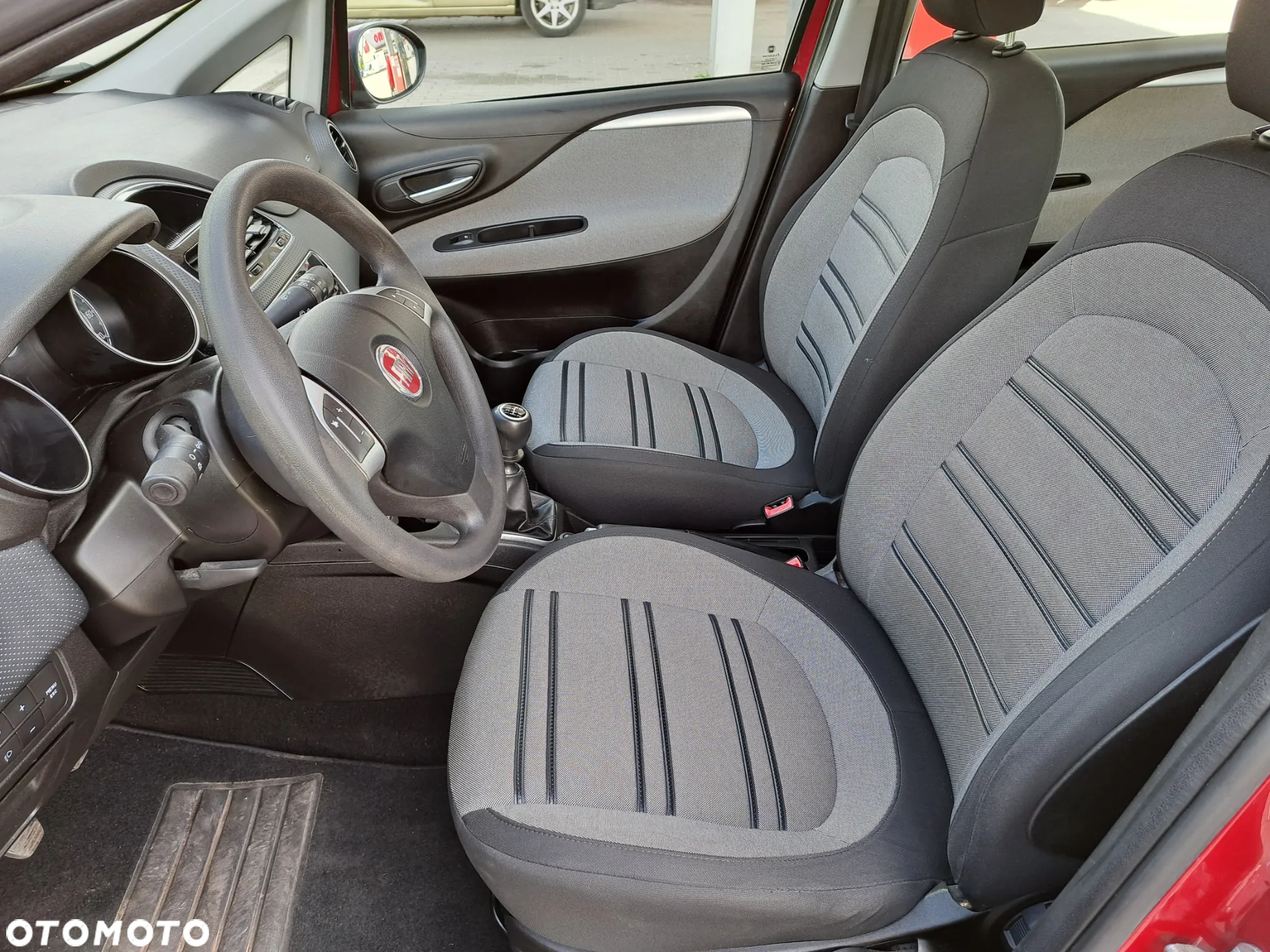 Fiat Punto Evo - 15