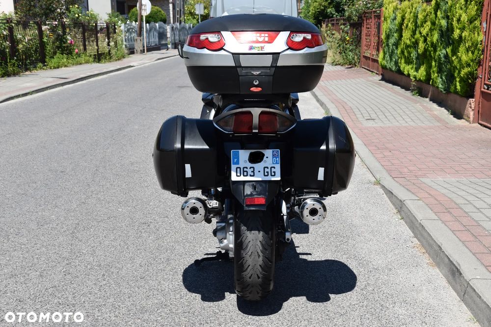 Yamaha FJR - 7