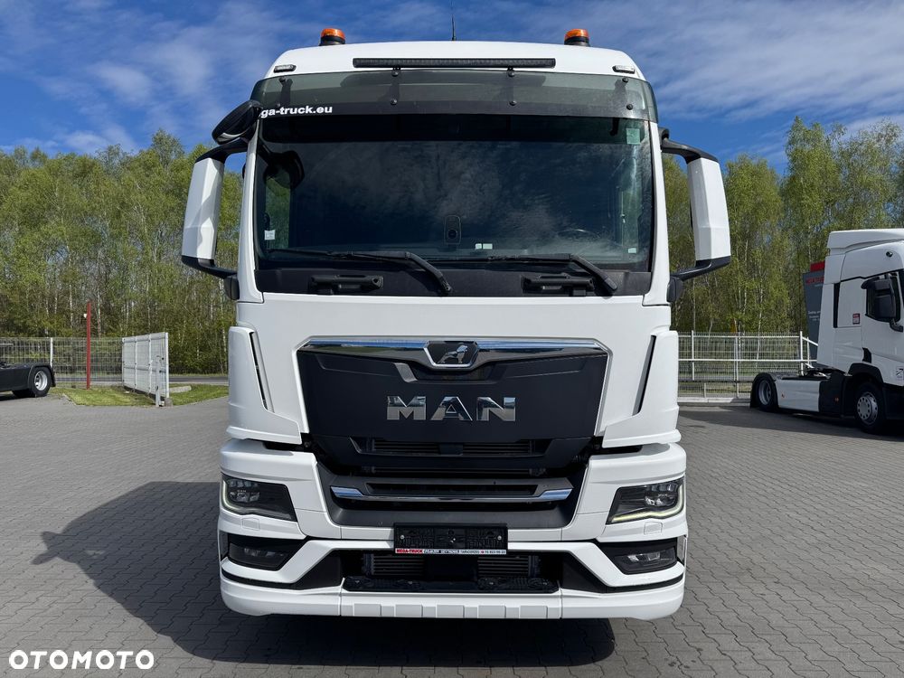 MAN TGS 18.510 BOGATA WERSJA PRZÓD/TYŁ PODUSZKI - 2