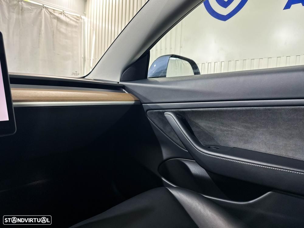 Tesla Model 3 Long Range AWD Dual Motor - 22