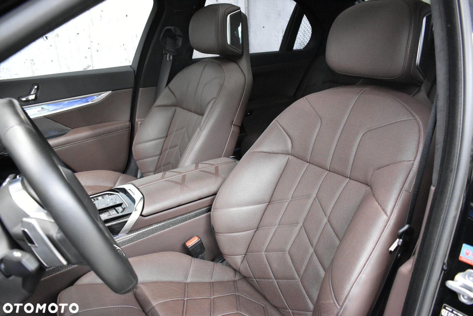 BMW Seria 7 - 10