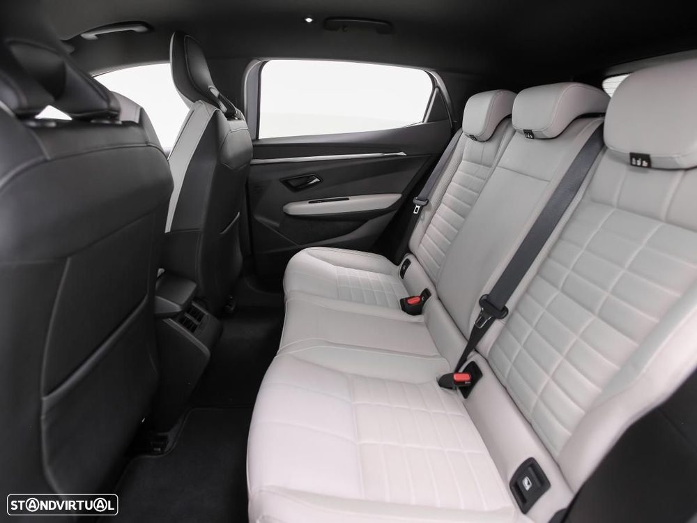 Renault Mégane E-Tech EV60 Iconic - 11