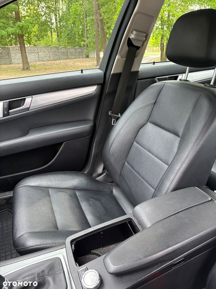 Mercedes-Benz Klasa C 220 (BlueTEC) d 7G-TRONIC - 8