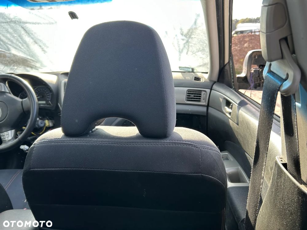 FOTELE KANAPA SUBARU FORESTER III - 7