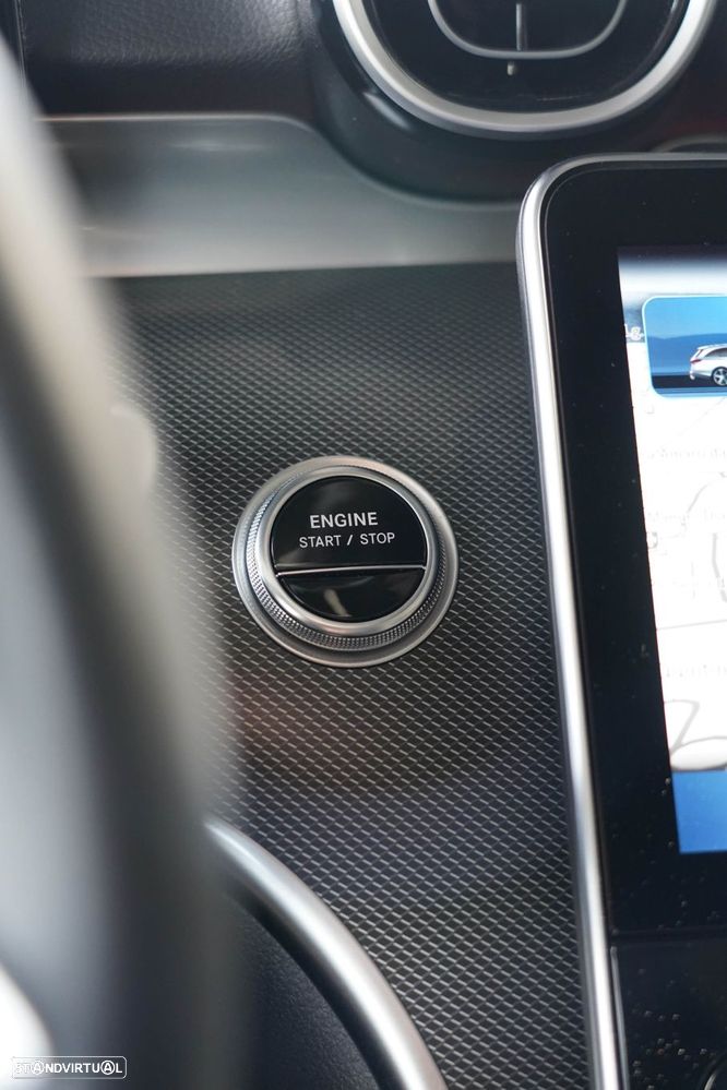 Mercedes-Benz C 300 - 54