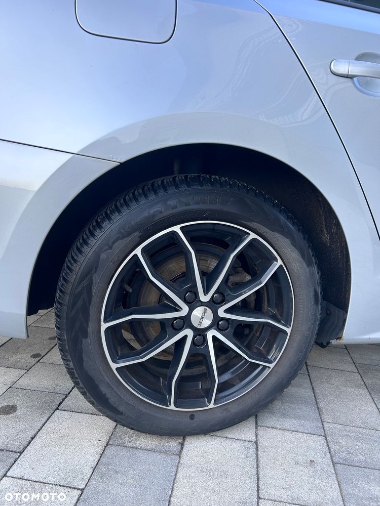 Volkswagen Jetta 1.2 TSI Trendline - 11