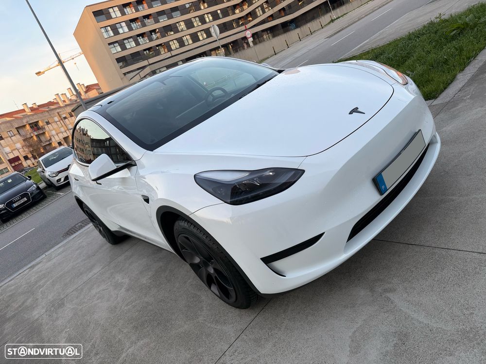 Tesla Model Y Tração Traseira - 2