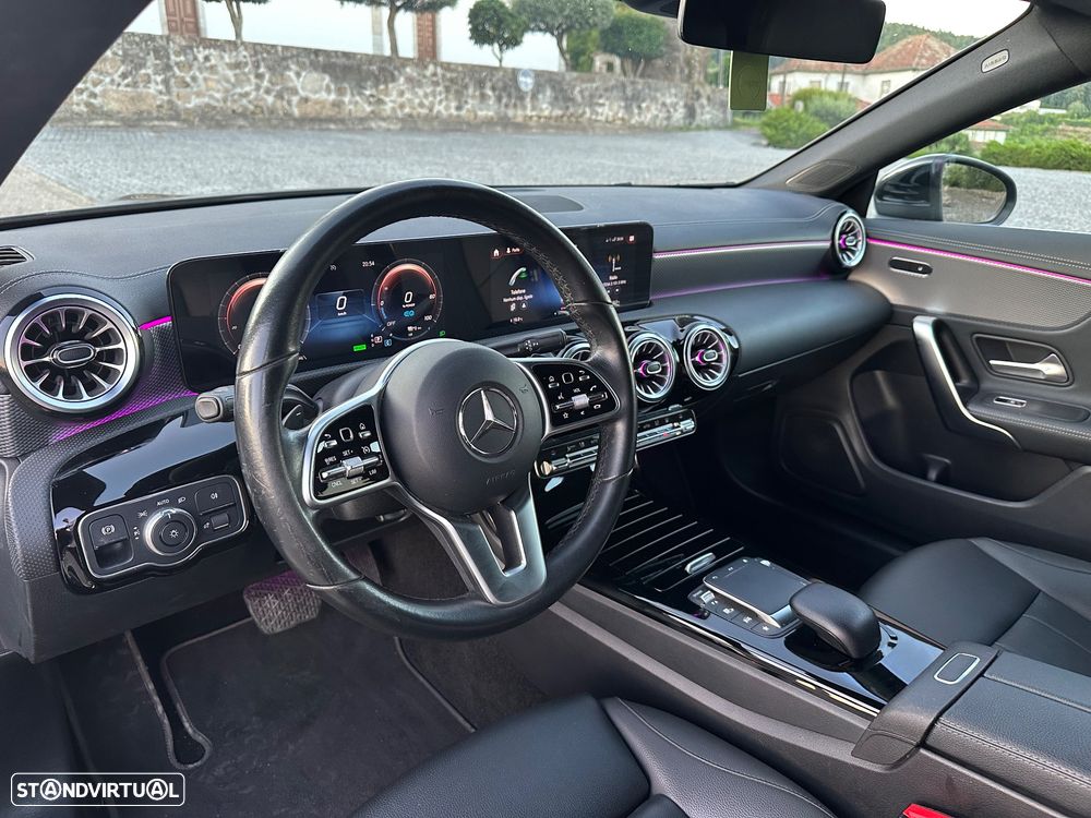 Mercedes-Benz CLA 250 e Shooting Brake Progressive - 21