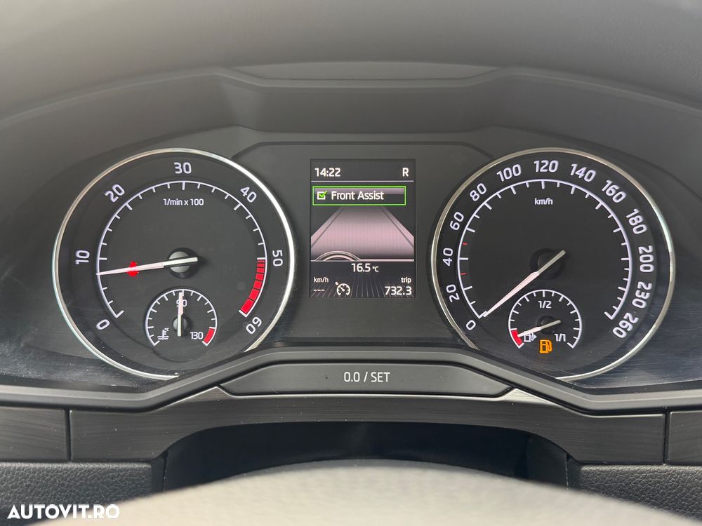 Skoda Superb 2.0 TDI DSG Style - 19