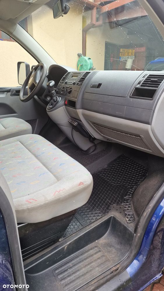 Volkswagen T5 - 14