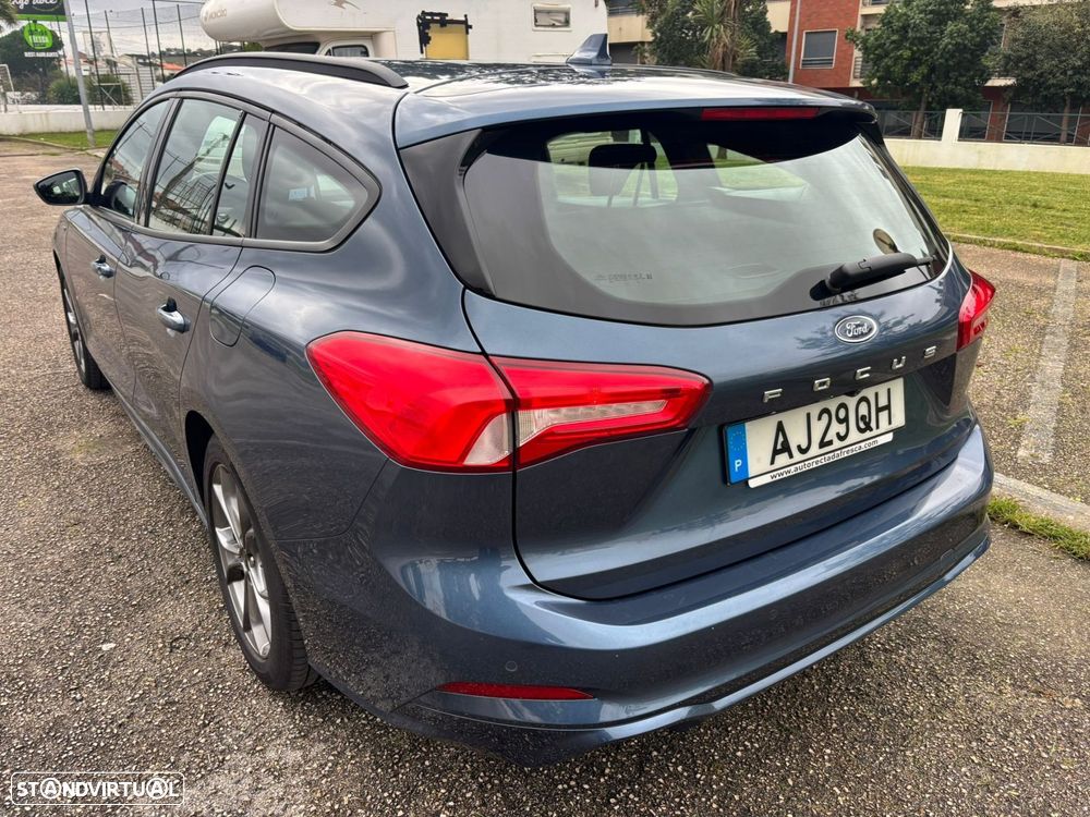 Ford Focus SW 1.5 TDCi EcoBlue ST-Line - 13
