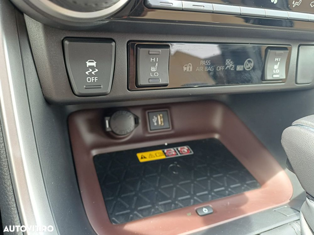 Toyota RAV4 2.5 VVT-iE 4x4 Luxury - 21