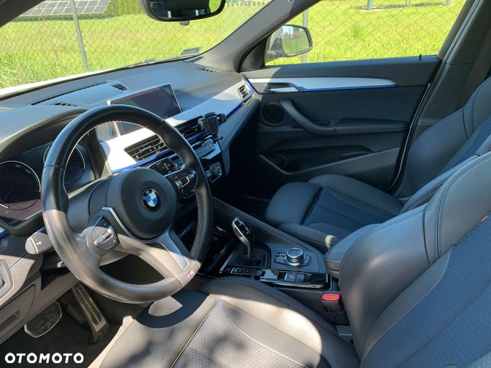 BMW X2 sDrive18d sport - 12