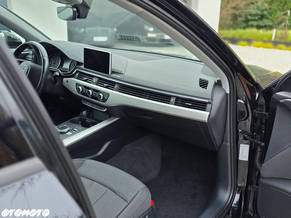 Audi A4 Avant 35 TDI Sport S tronic - 15