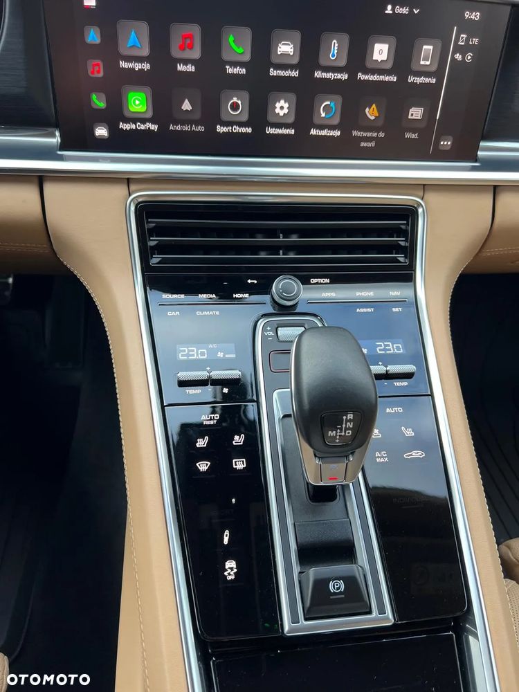 Porsche Panamera - 11