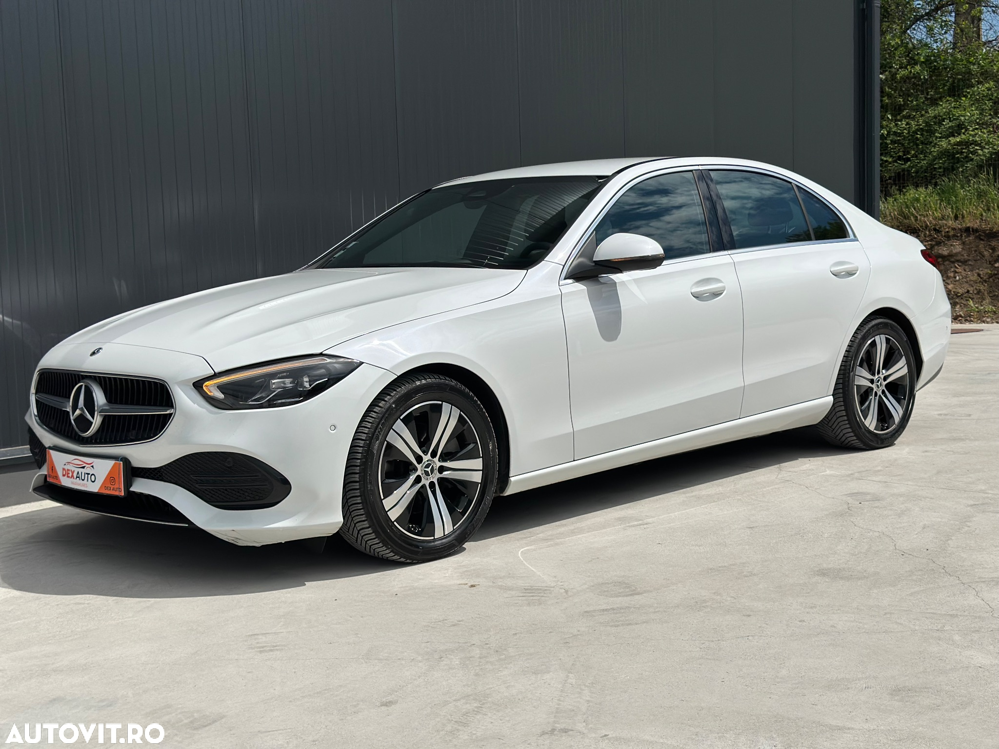 Mercedes-Benz C 220 d T 9G-TRONIC Avantgarde - 11