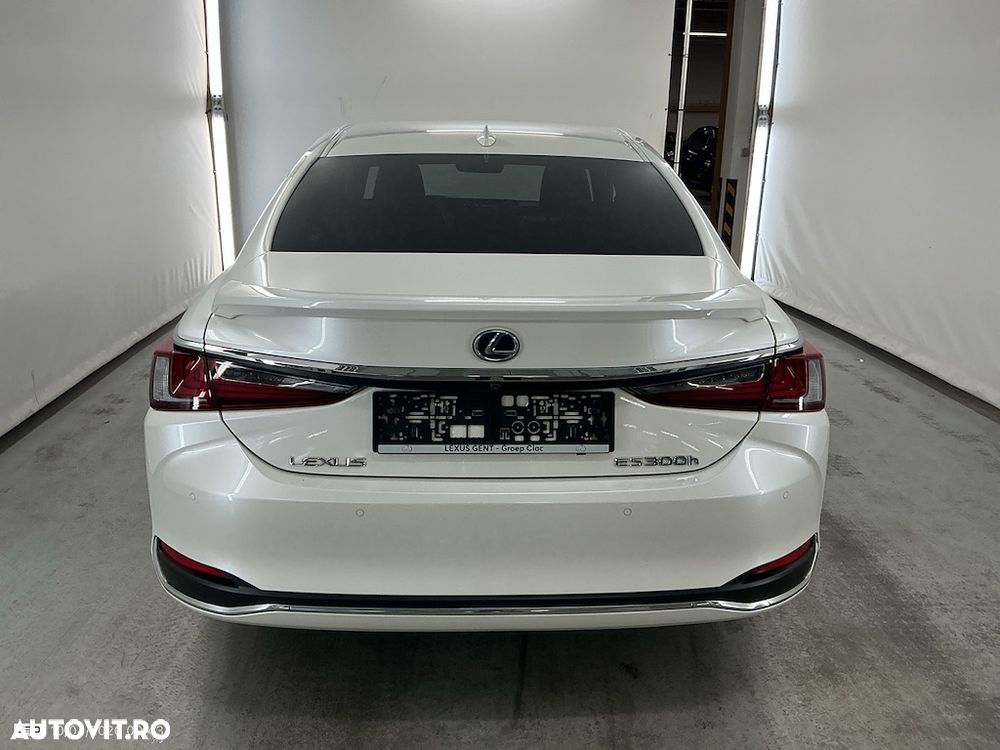 Lexus Seria ES 300h Executive - 7