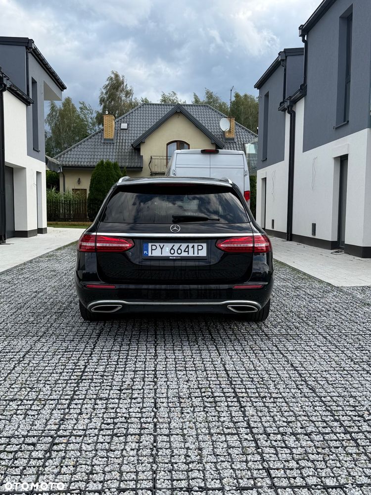 Mercedes-Benz Klasa E 220 d Avantgarde - 4