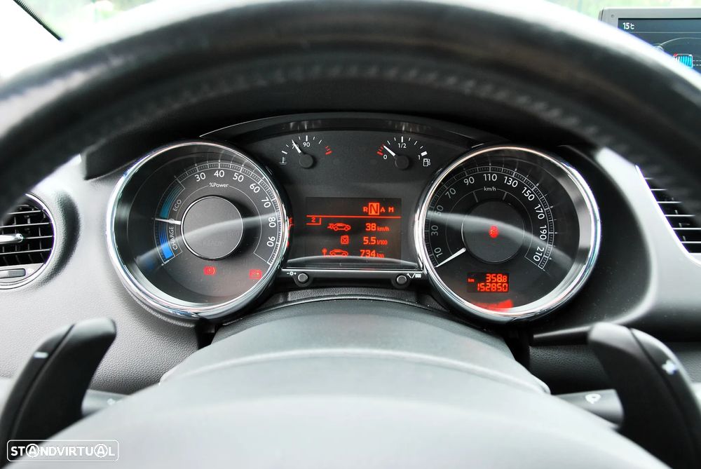 Peugeot 3008 2.0 HDi Hybrid4 - 34