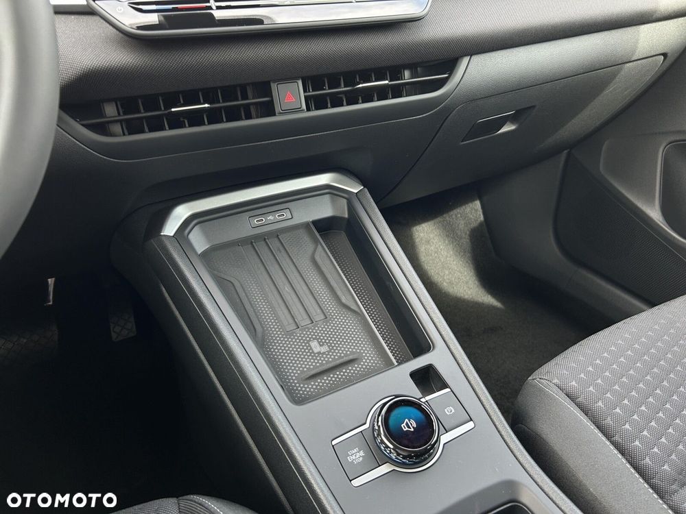 Volkswagen T-Roc 1.5 eTSI Life DSG - 26