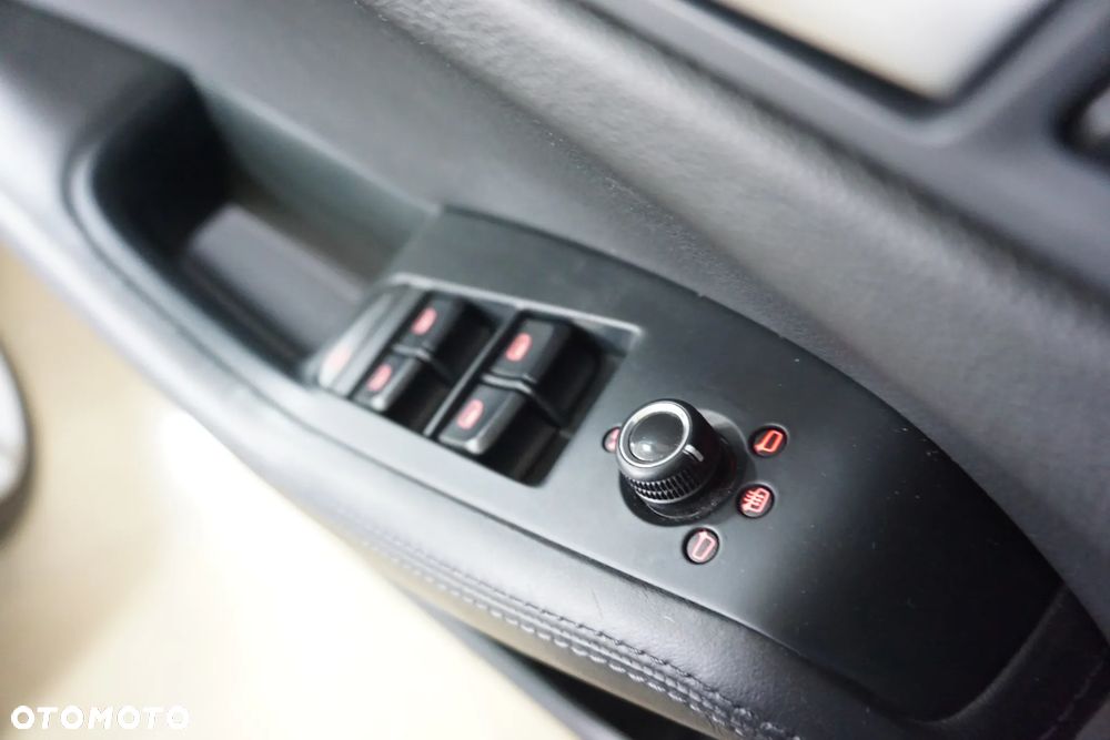 Audi Q5 2.0 TFSI quattro tiptronic - 29