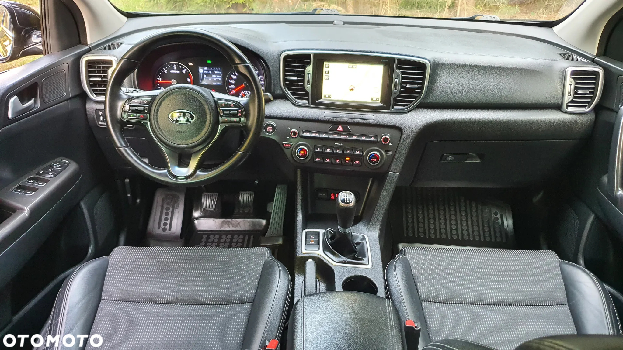 Kia Sportage 1.7 CRDI Business Line L 2WD - 6