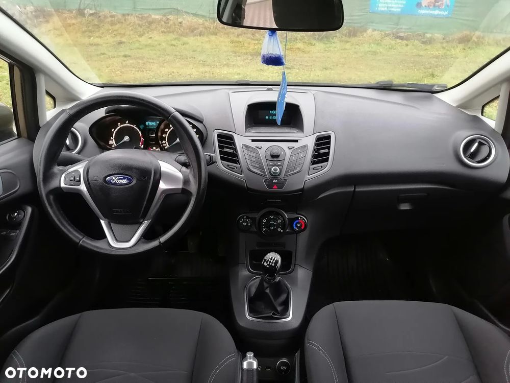 Ford Fiesta - 14