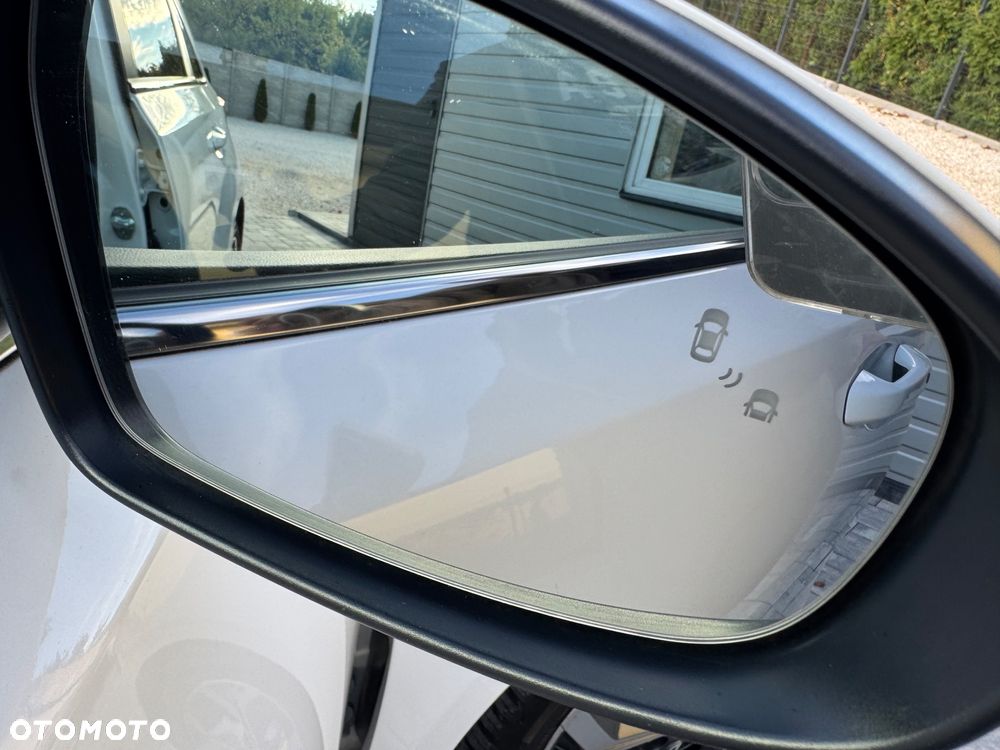Kia Ceed 1.4 T-GDI OPF Platinum Edition - 30