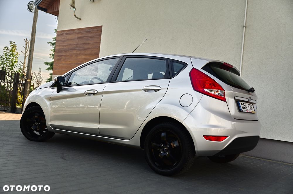 Ford Fiesta 1.25 Titanium - 5