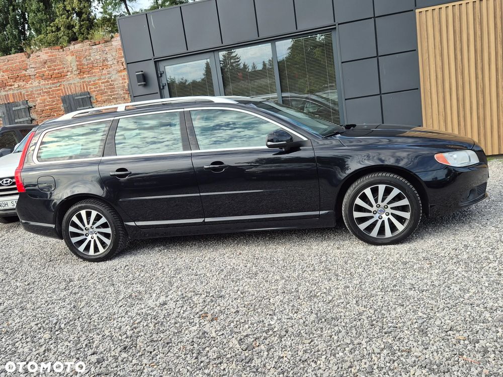 Volvo V70 T4 Dynamic Summum - 13