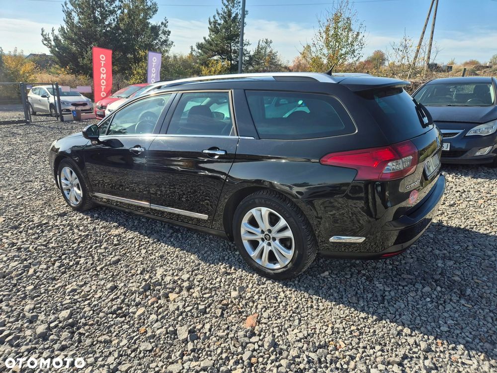 Citroen C5 2012 photo 3