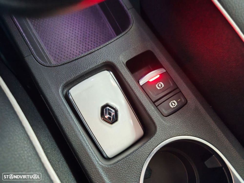 Renault Captur - 26