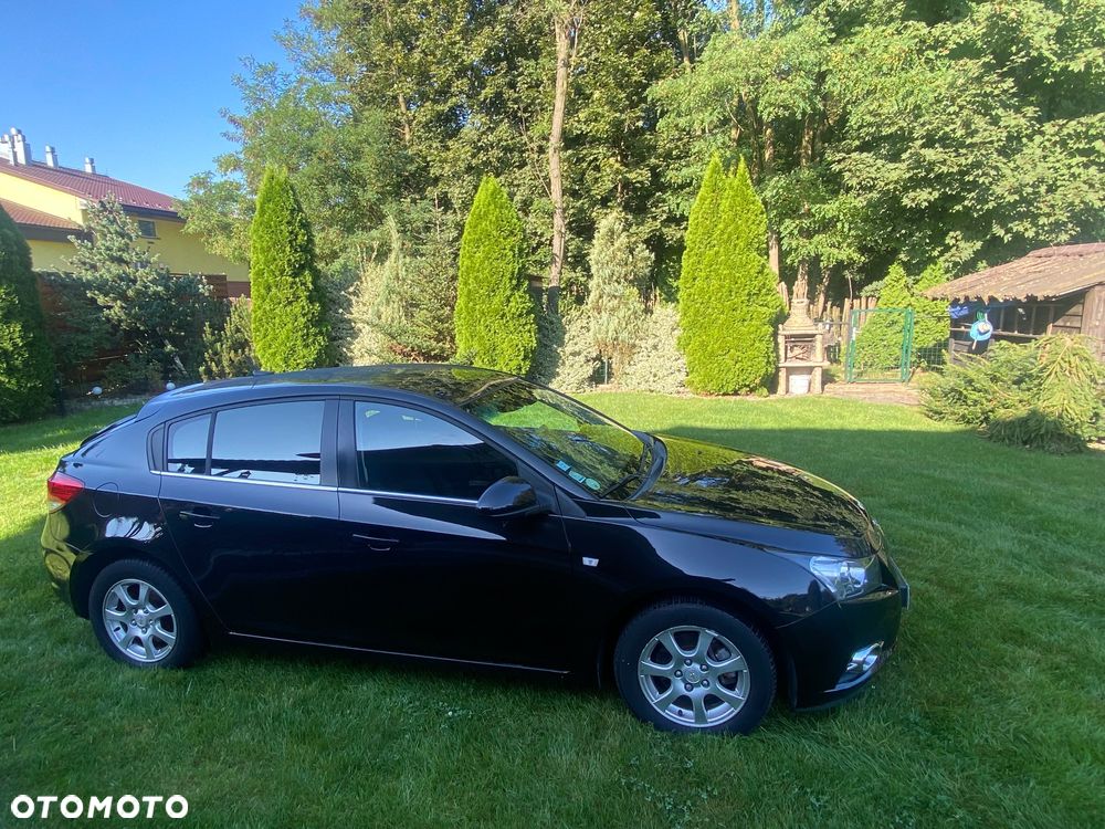 Chevrolet Cruze 2.0 D LTZ+ - 23